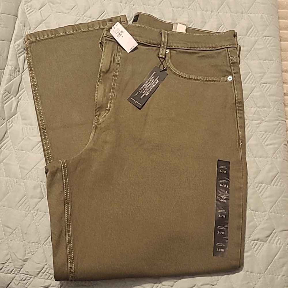 Olive green Banana Republic high rise straight fit jeans. Size 18 ankle length. - Picture 1 of 4